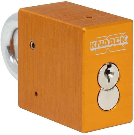 Knaack Model 36 7 Cu-Ft. Steel Chest With Kl (Padlock)