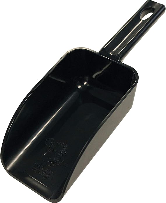 Bully Tools Poly Hand Scoop - 3.5 Inch Hand Scoop for Sand, Soil, Bird Feed, Dogfood, Other Materials - Multipurpose Large Scooper for Everyday Tasks in Greenhouse, Garden & Home - Made in The USA