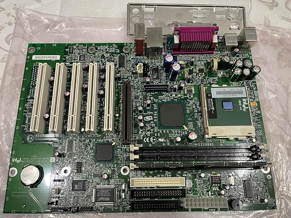 Intel D815EEA2 Intel 815 Socket 370 ATX Motherboard w/Pentium III 1.0GHz CPU, 256MB RAM, Heat Sink & Fan